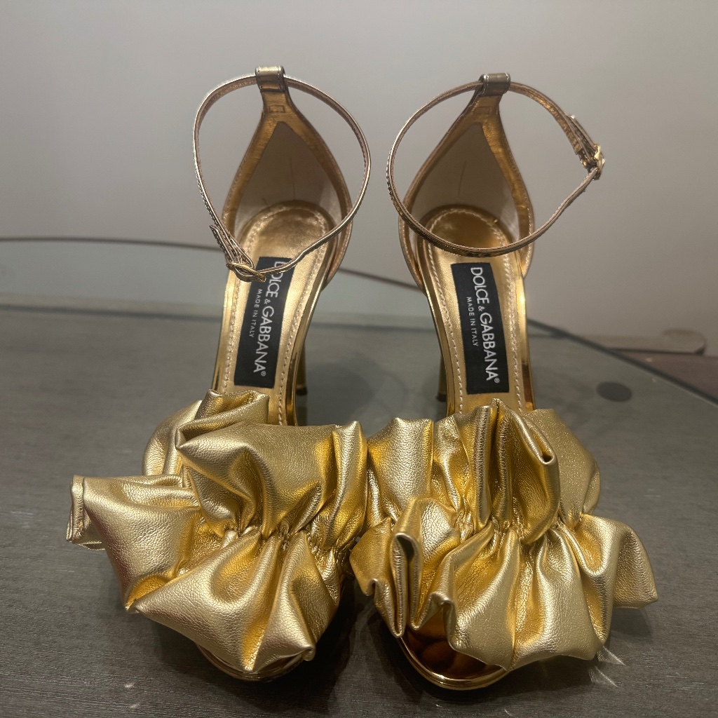 Dolce And Gabbana Authentic Gold Heels 7.5 (37.5)